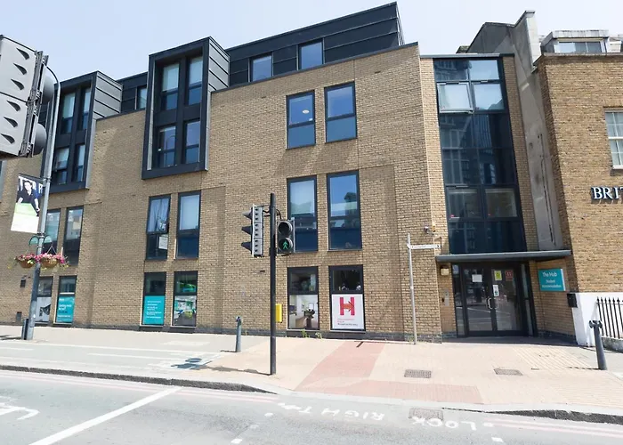 Zeni Studio, In Central London