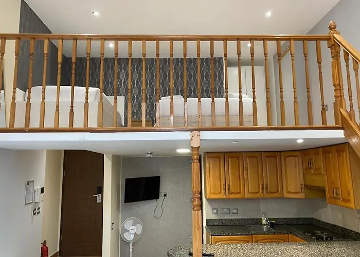 Mezzanine Studio For 5-Near Hydepark-R5-Building32