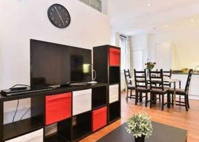 Union Nike Apartments