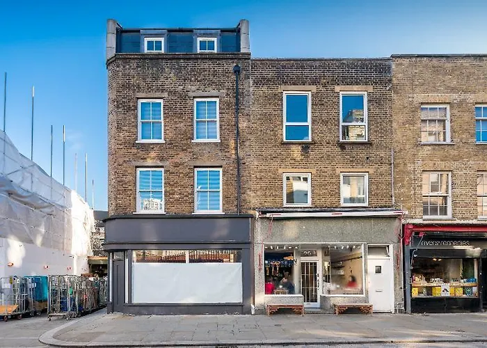 Oyo Home 126 Flat 1 21 Lower Marsh Waterloo