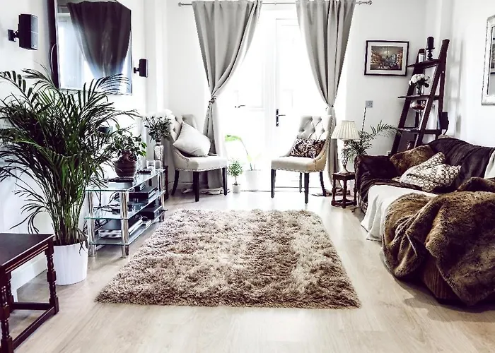Lovely 2 Bed Apartment 15Mins From Bond St