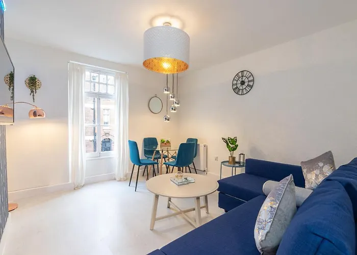 Stunning 2 Bedrooms Apartment Next Door To Selfridges And Oxford Street