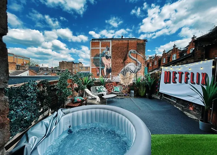 Pool-Cinema-Brick Lane-Shoreditch