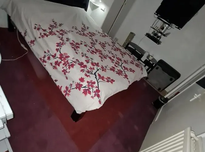 Private Cosy Roomz
