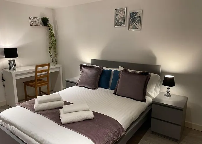 City Airport Serviced Apartment London