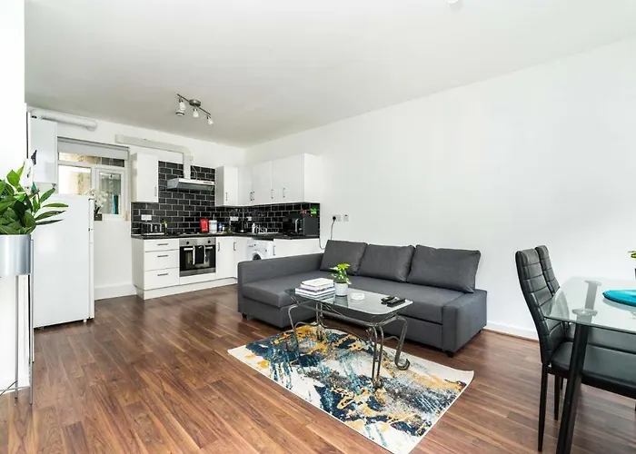 Contemporary 2Bd Flat Bloomsbury Central London