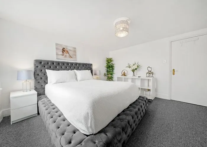 Canning Town Modern 2 Bedroom Apartment Excel Centre, Canary Wharf, City Airport