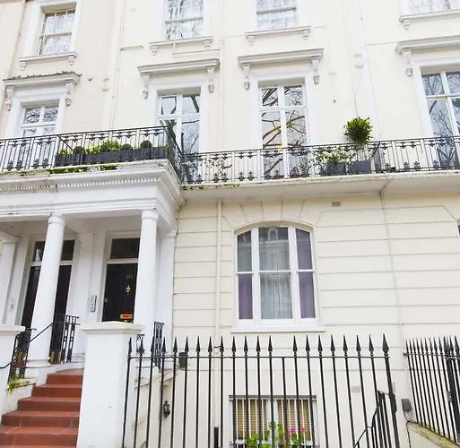 Veeve - Apartment Holland Park Avenue