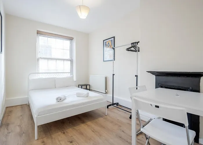 Aplacetostay Central London Apartment, Zone 1 Kin