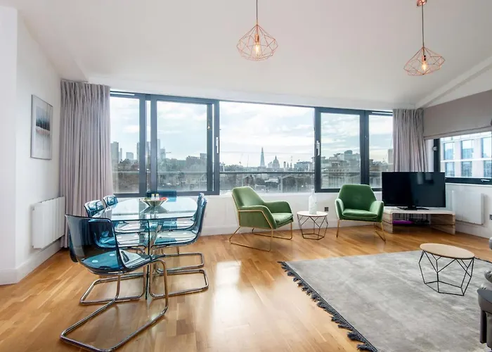 Mulberry South Penthouse By City Living London