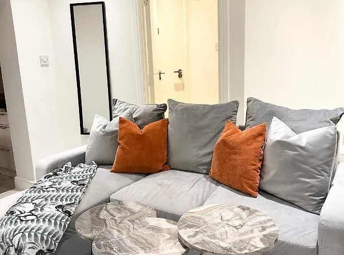 Modern Single Room In Kensington Central London
