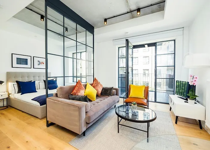 Luxury Apartment-Business-Relocation-Canary Wharf