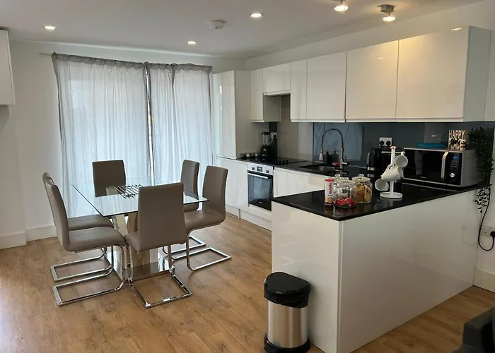Four Bedroom Brixton