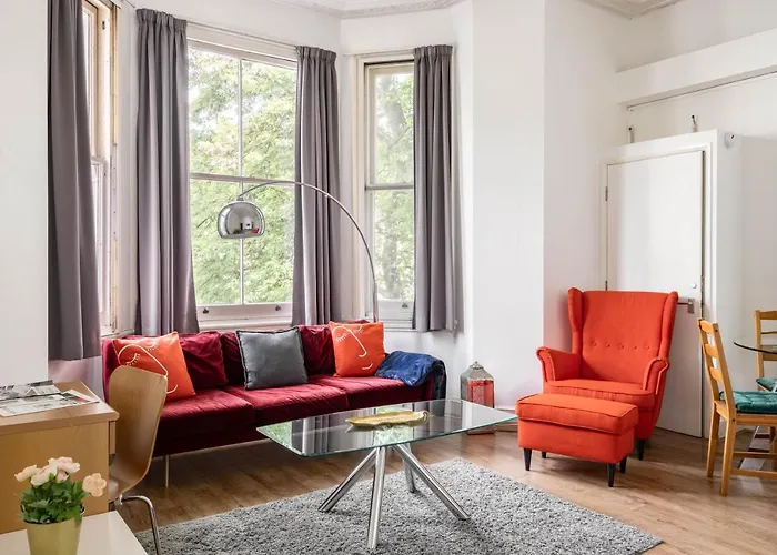 Redcliffe Gardens Apartments- Chelsea