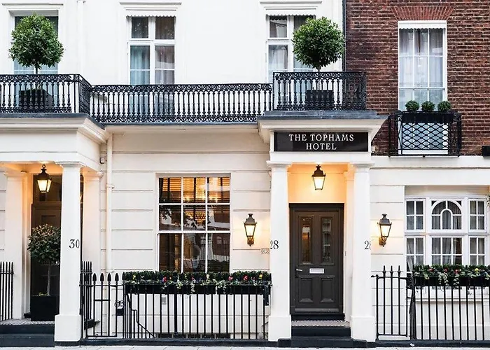 The Tophams Hotel