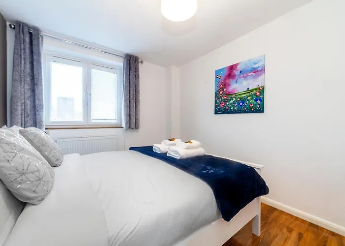Amazing 1 Bedroom Apartment, Barons Court