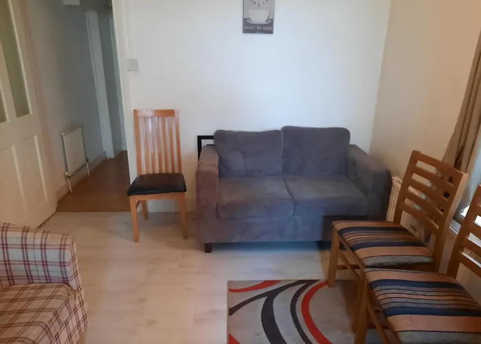 Large 6 Bedroom House - Fortescue