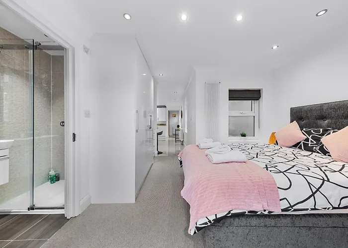 Elegant Serviced Apartment Studio - Central London
