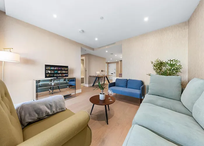 Luxury 1Bdr + Balcony - London