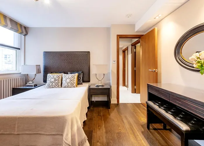 Camden Lux Suite-Hosted By Sweetstay