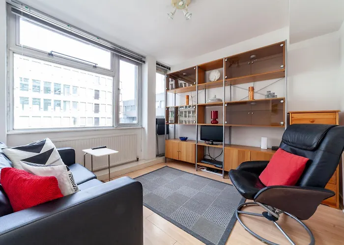 Shiny 1Br Flat In Fitzrovia, 2 Min To Tube