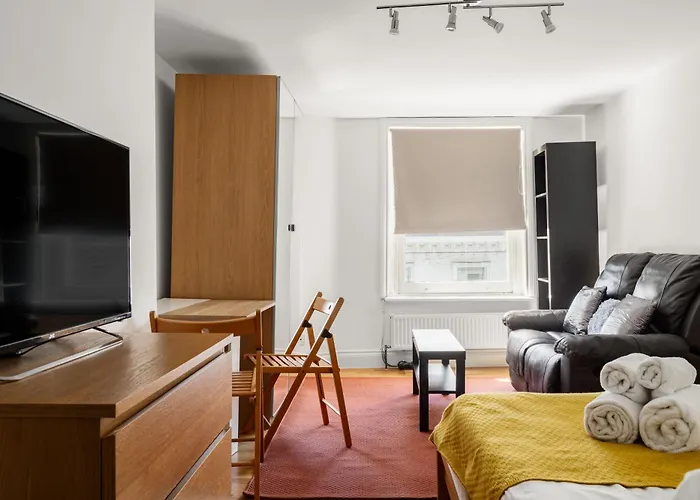 South Kensington Courtfield Gardens Studio