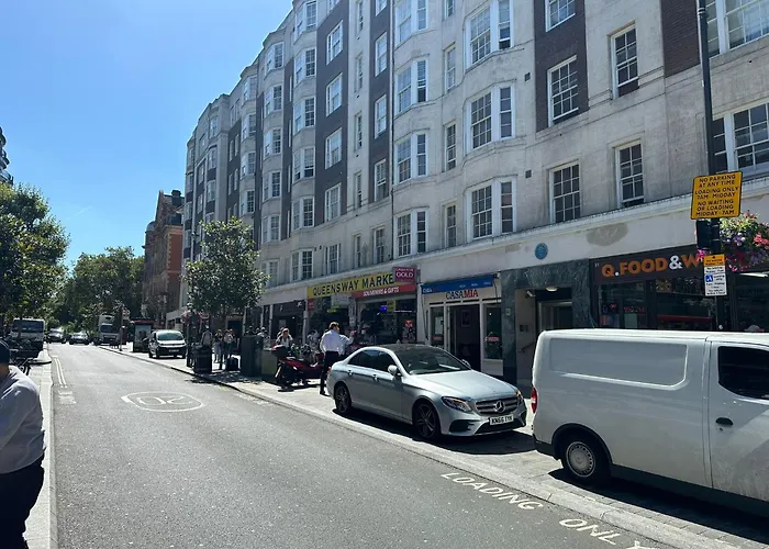 Queens Court