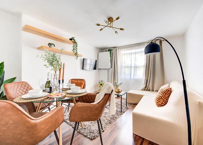 Islington Attic 3 Bedroom Flat