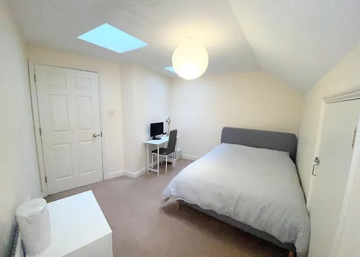 Cozy Double Room Next To Putney Bridge And High Street