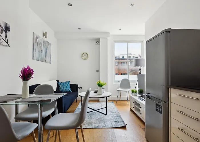 Luxury Urban Living - 1 Bdr