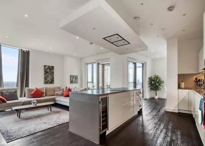 Stunning 360º View Luxurious Penthouse