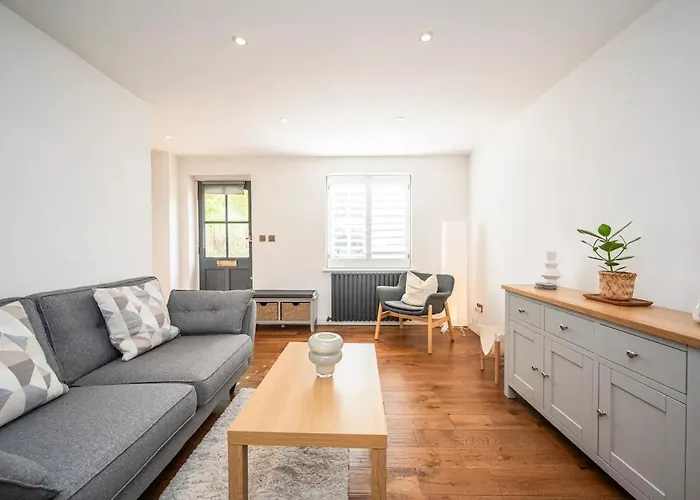 Greenwich House 10 Mins To O2 - Free Parking Pass The Keys
