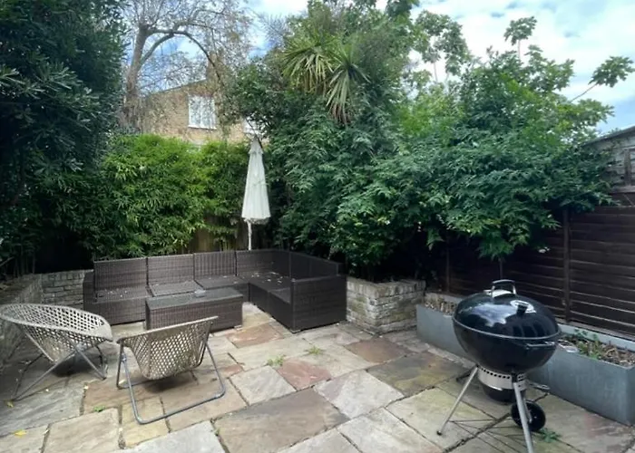 Secluded & Serene 3Bd Family Home - Wandsworth!