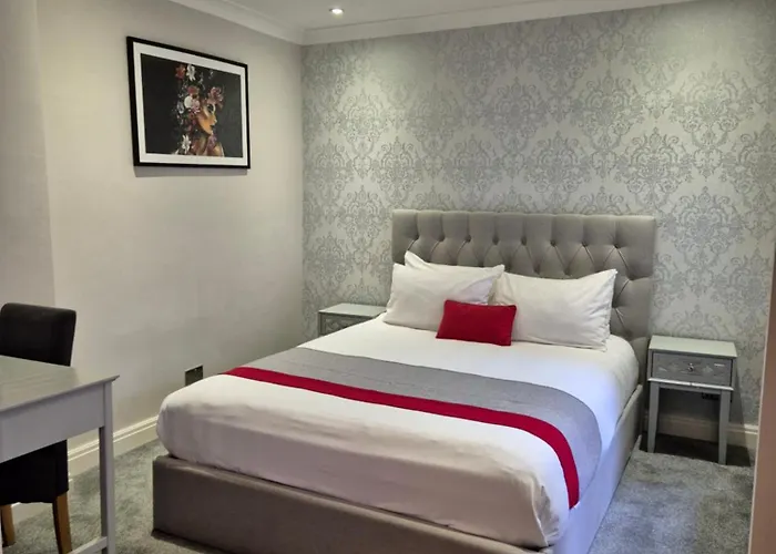The Beverley Apartments London - Victoria