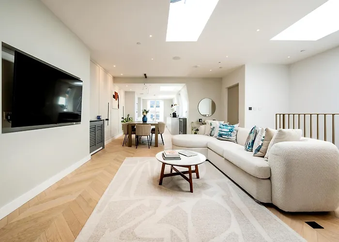 Premium Apartments In The West End