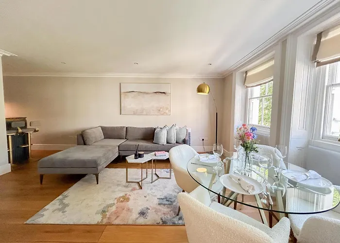 Luxurious Apartment In A Prestigious Location