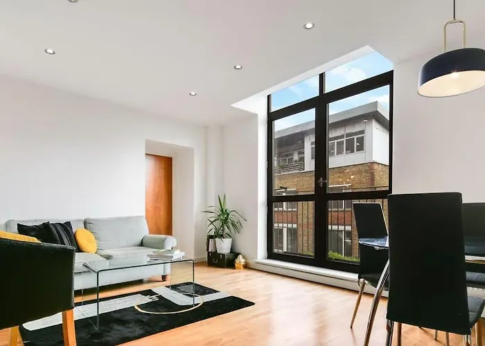 Spacious Modern Flat In The Heart Of Shoreditch