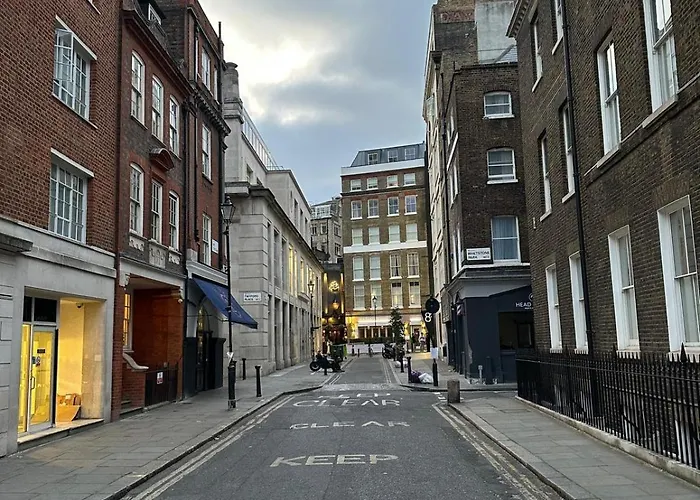 Lincoln\'S Inn House