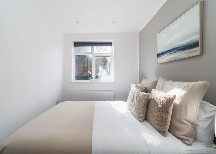 The Cricklewood Apartment