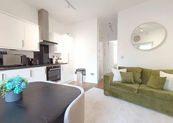 Roof Terrace 2Bed Property Camden Free Wifi