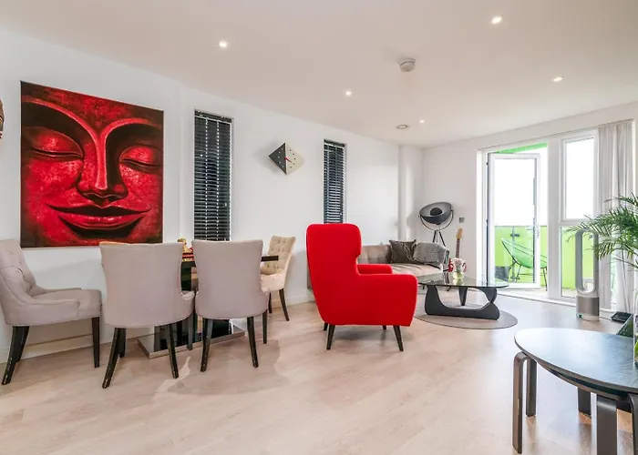 Gorgeous Wembley Flat