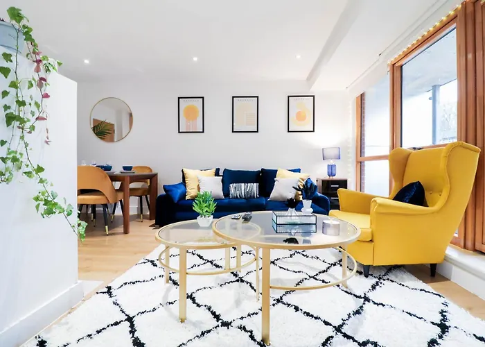 Stunning London Bridge Flat With Balcony - Close To Borough Market