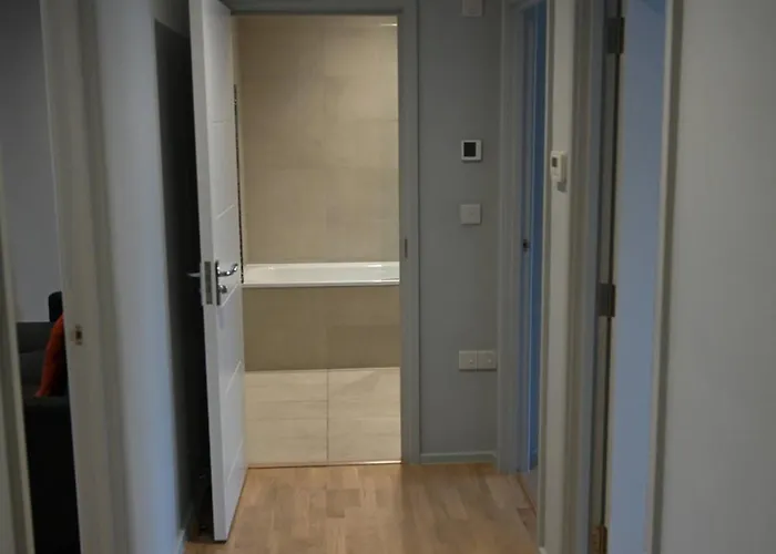 Elegant 2-Bed Apartment In The Heart Of London