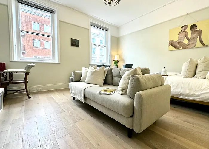 Chic Marylebone Studio, Walk To Oxford Street Or Regent\'S Park, By The Design Traveller