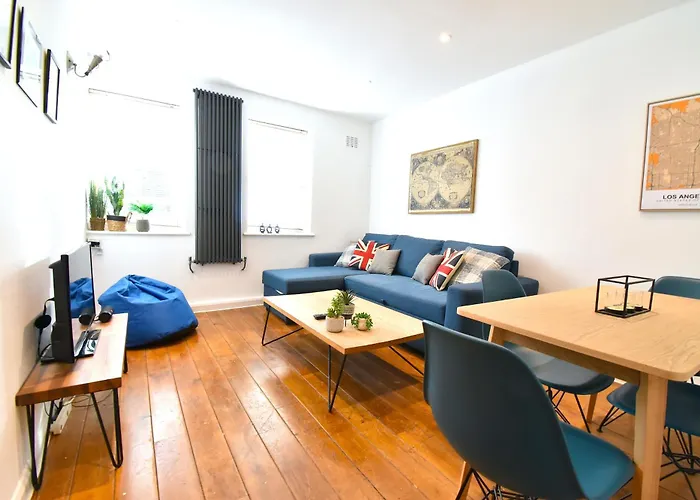 Character 2-Bed Flat In Angel