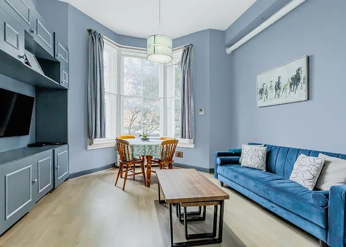 Couple\'S Getaway 1Bdr Apt Near Holland Park