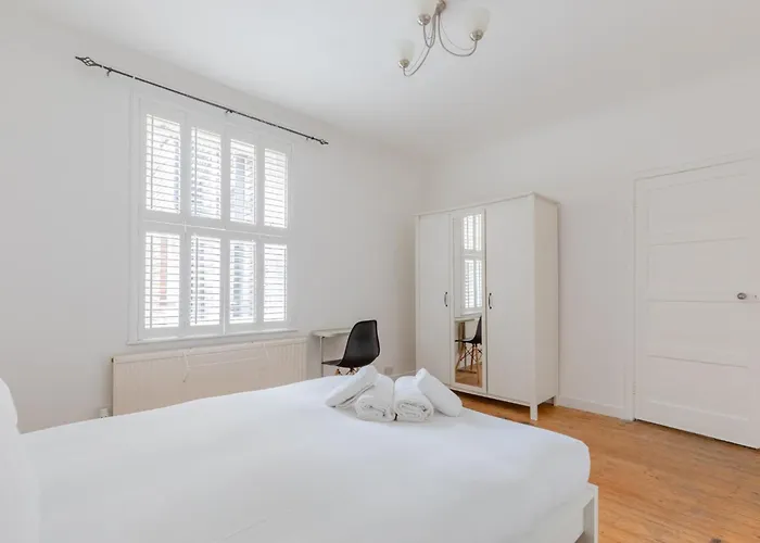 Spacious 3Bd Flat W Garden Near Clapham Common
