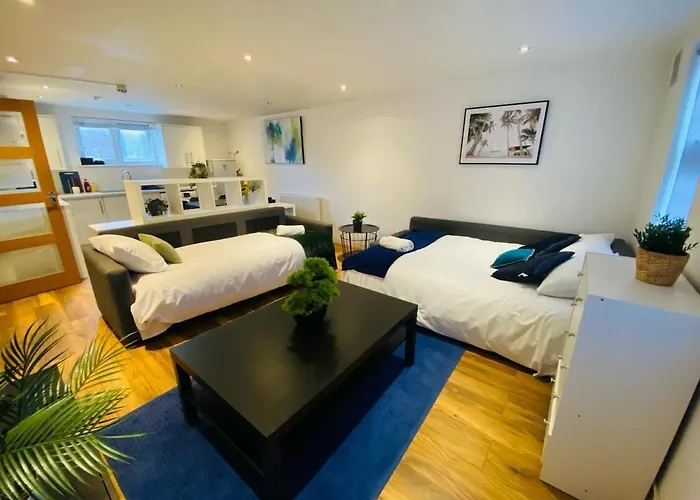 Gorgeous Flat In Central London