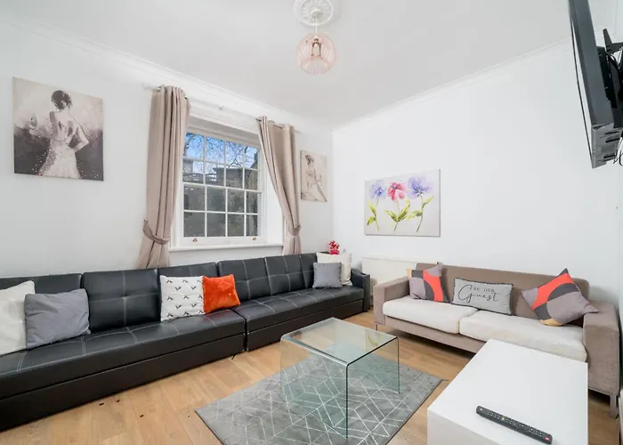 Classic Apartment Near Airport, 02 Arena, Drl, Excel Exhibition Centre