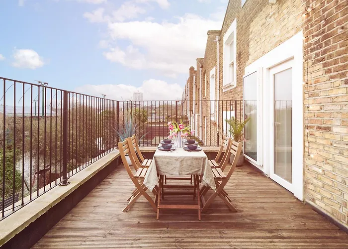 Hampstead Heath 2 Bed